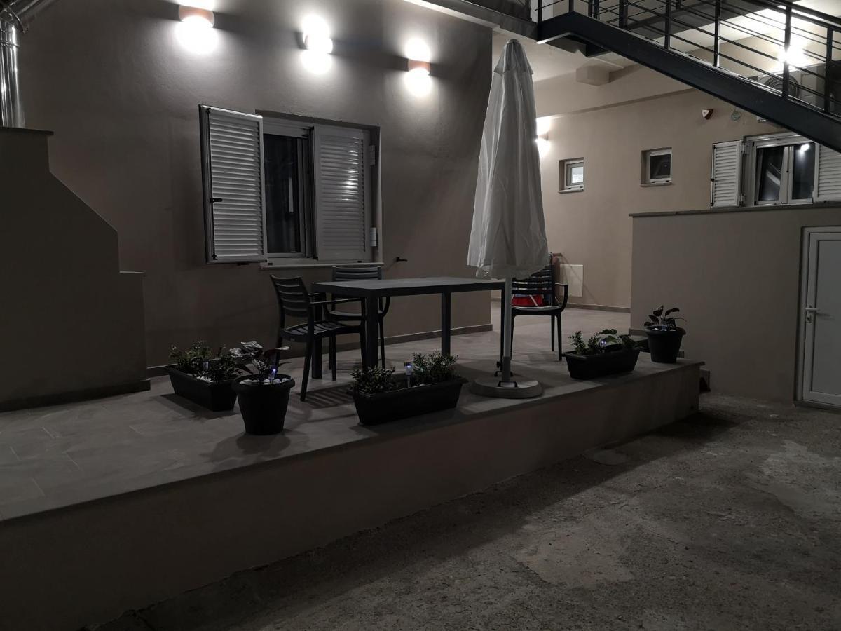 Loggos Apartments 隆戈斯 外观 照片
